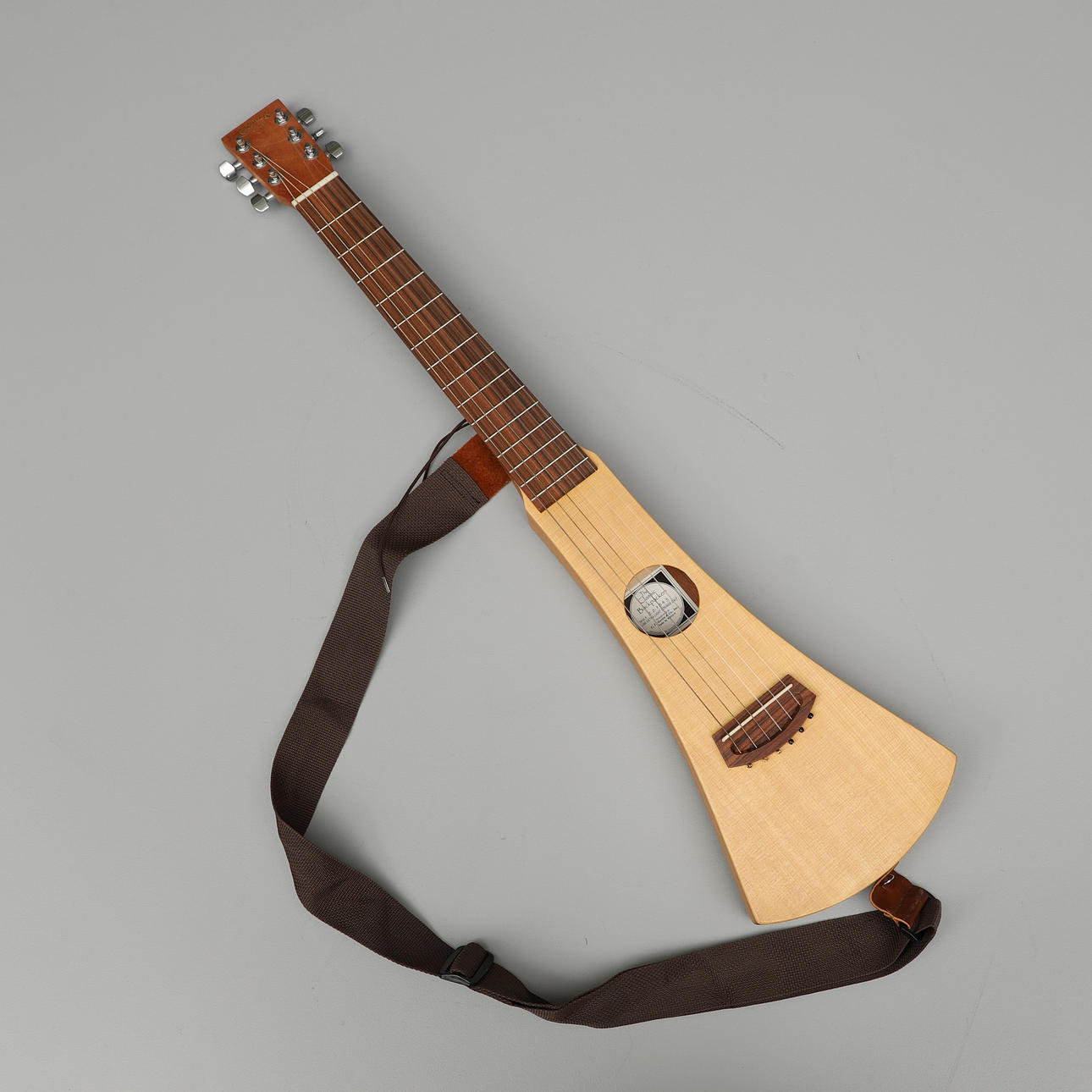 RESEGITARR, "The Classic Backpacker", Martin & Co, Mexico.