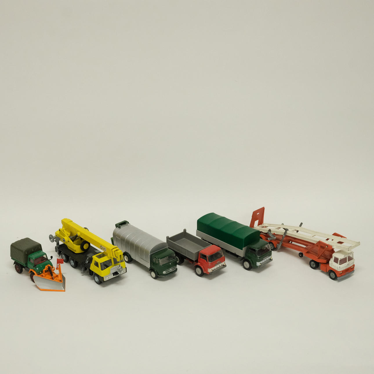 TOY CARS 6 PCS.