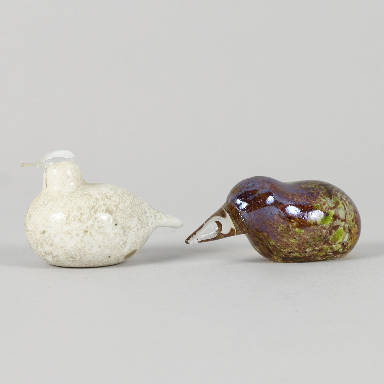 MINIATURE BIRDS 2 pieces, Nuutajärvi.