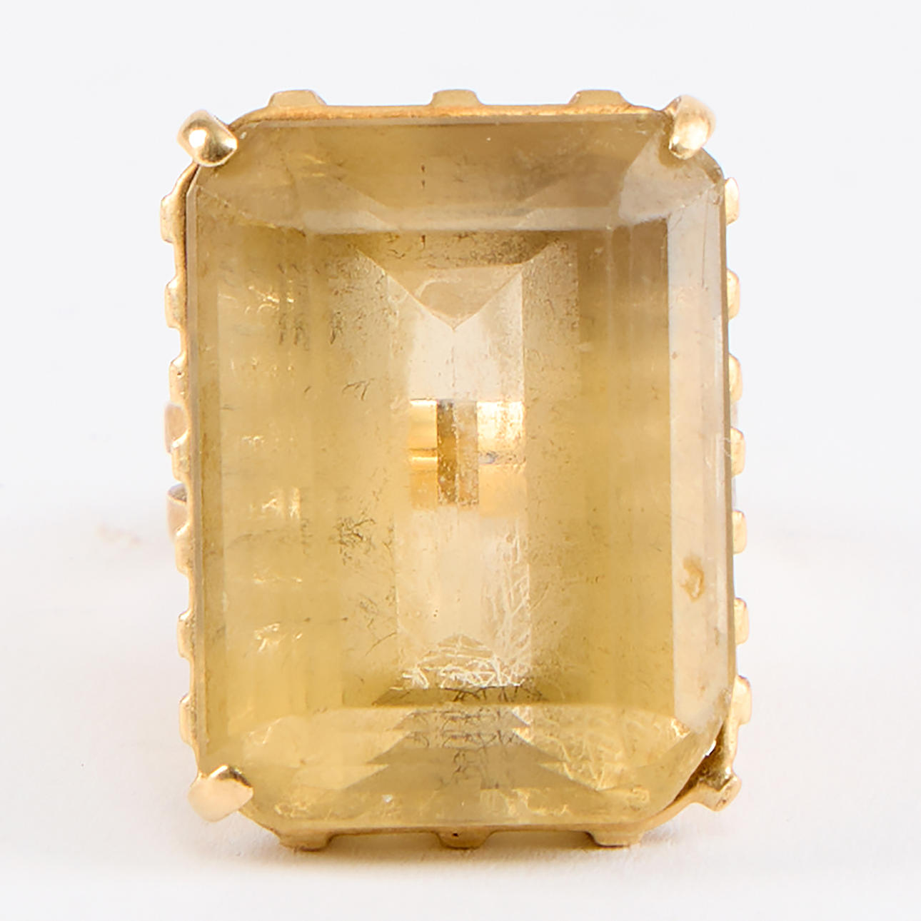 RING, guld, 18K med citrin, 1960-tal.