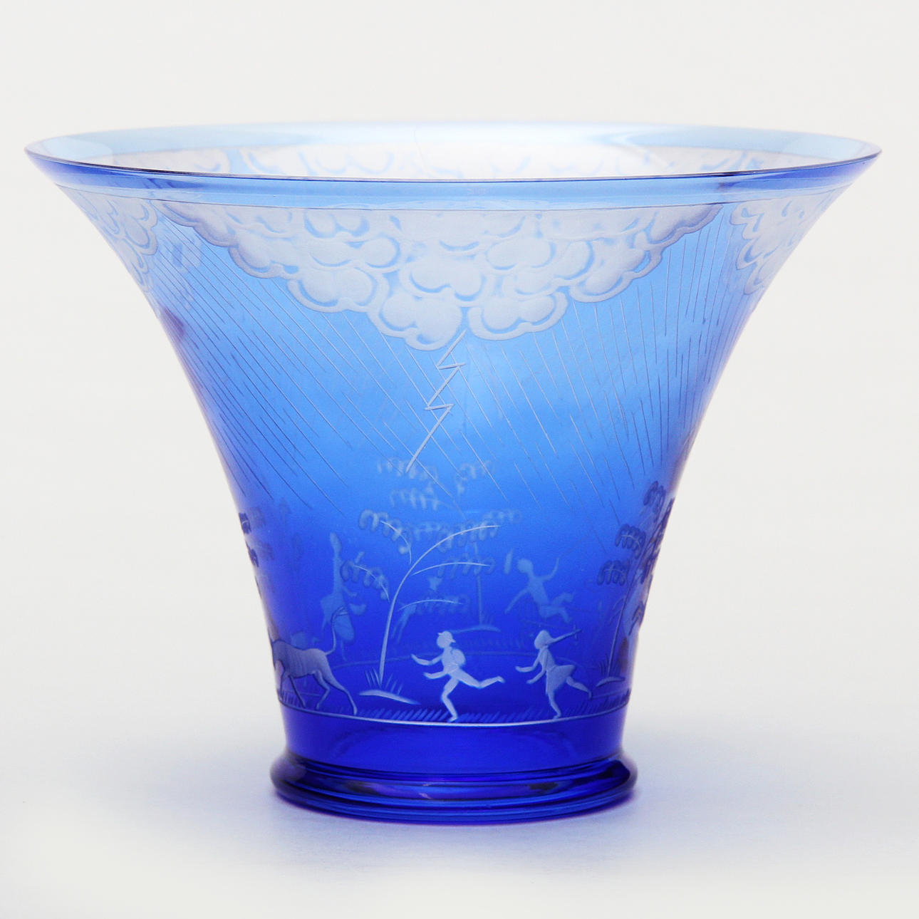 EDWARD HALD. A glass vase, Orrefors “Åskväders” signed, 1925.