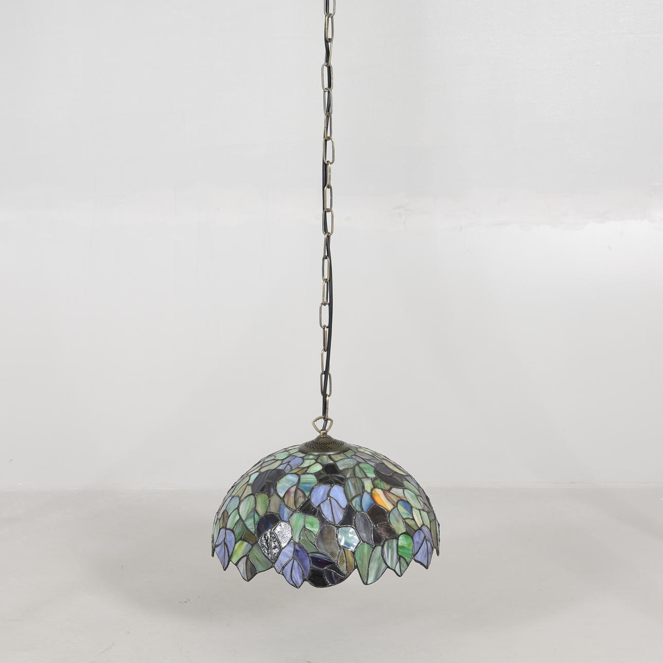 TAKLAMPA, Tiffanystil.