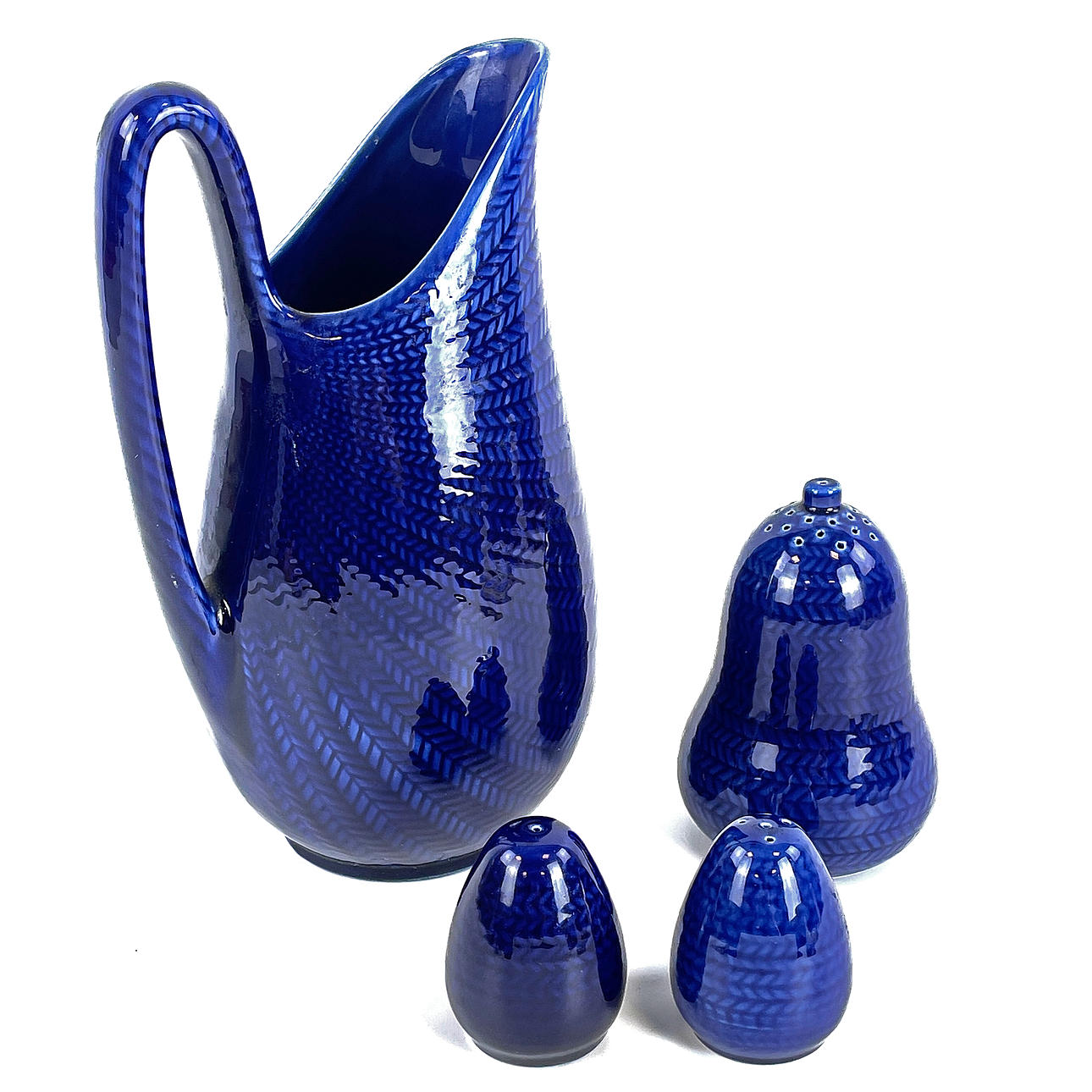 HERTHA BENGTSON. Tableware parts, 4 pcs. “Blue Fire”, flintware, Rörstrand.