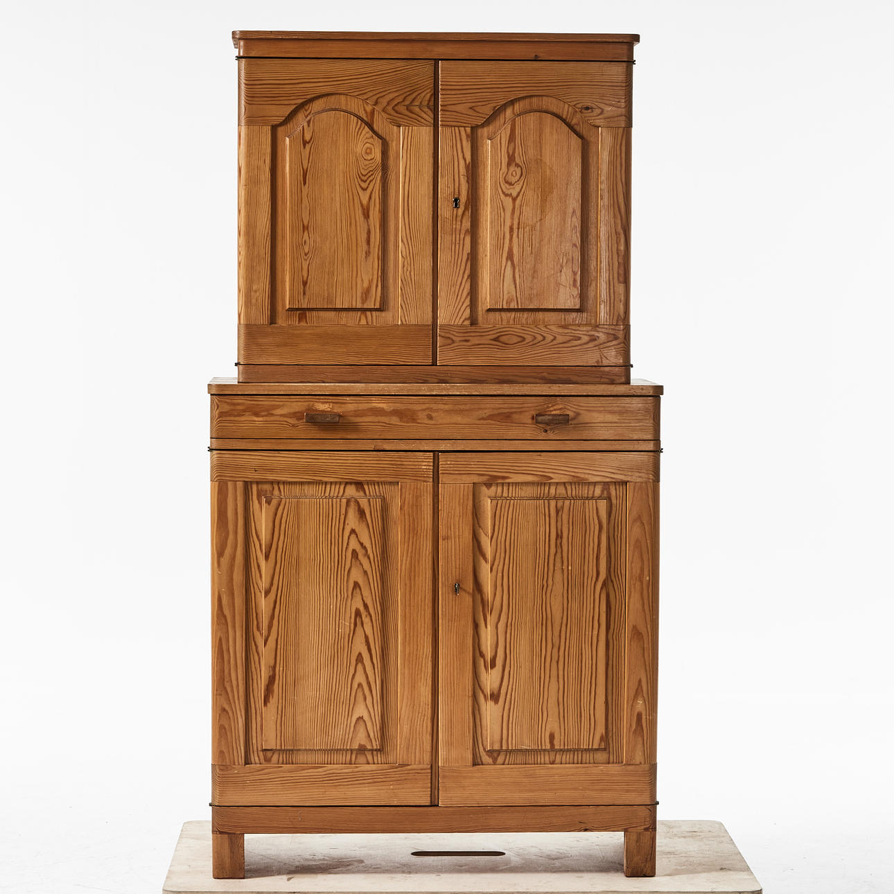 Cabinet, 1930s, pine, interior with shelves, drawer, divisible.