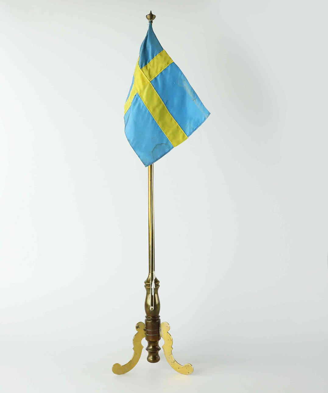 Flagpole, Table flagpole, brass, 20th century.