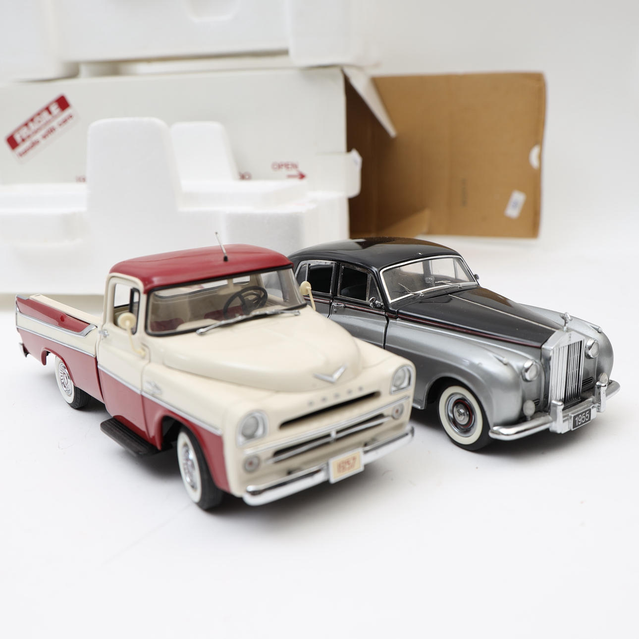 MODEL CARS, Franklin Mint 2 pieces.