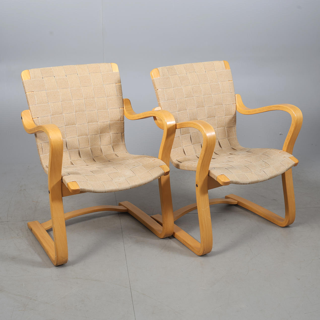 GUSTAV AXEL BERG. Fåtöljer, ett par, "Drängen", Bröderna Andersson.