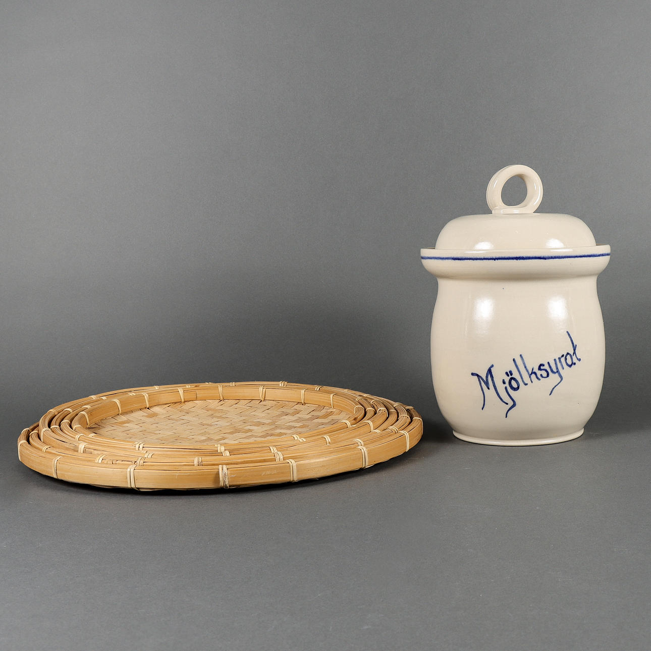 DRYING TRAYS AND JAR.