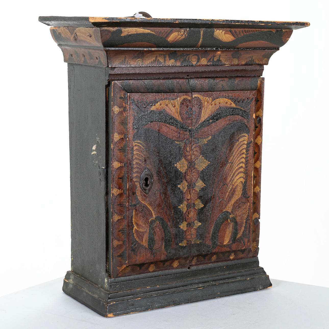 HÄNGSKÅP, allmoge, bär datering 1794.