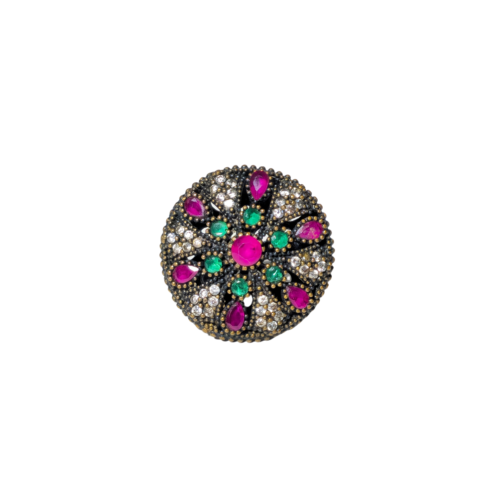 SILVER RING WITH RADIAL DESIGN WITH RHINESTONES.