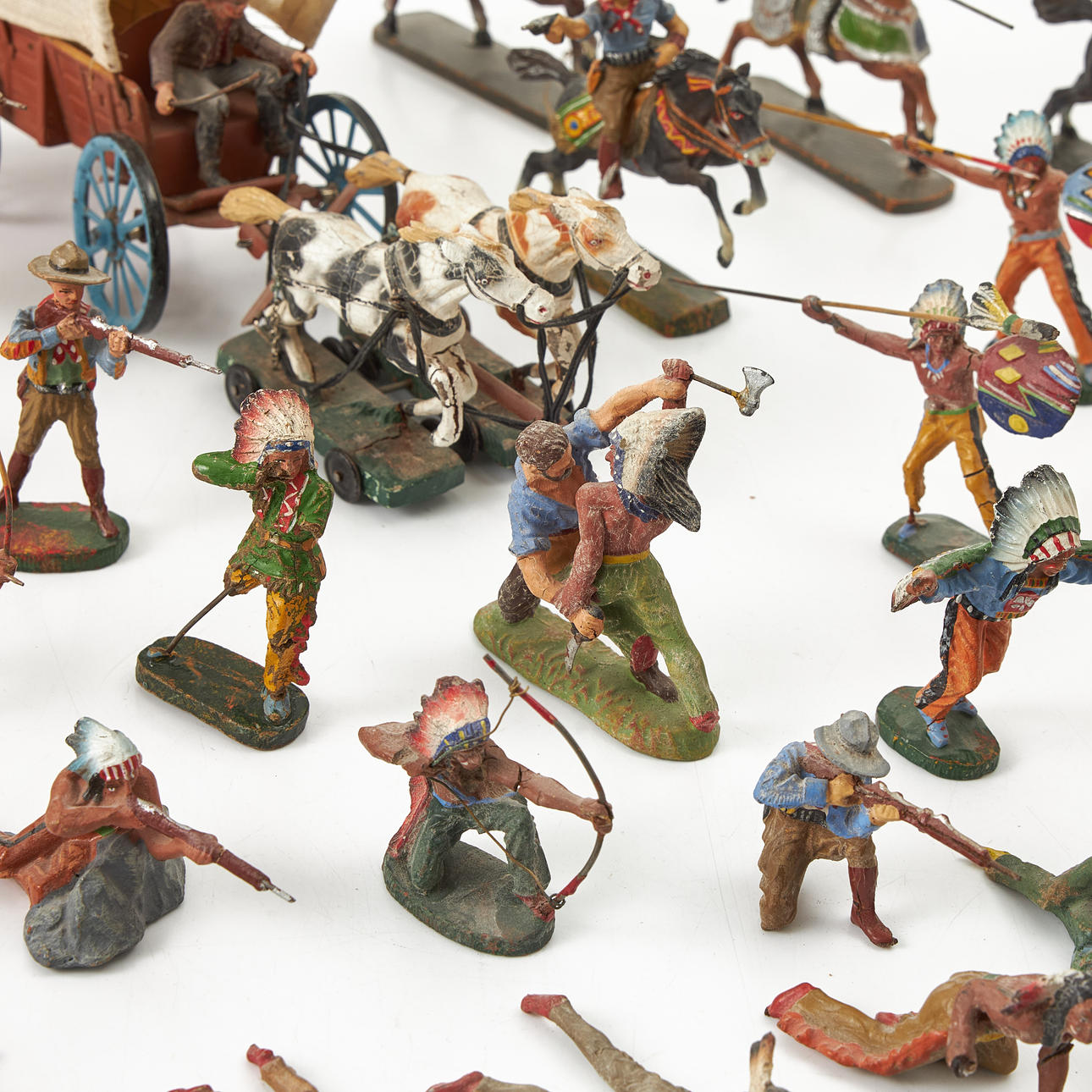 ELASTOLINFIGURER, ca 38 st.