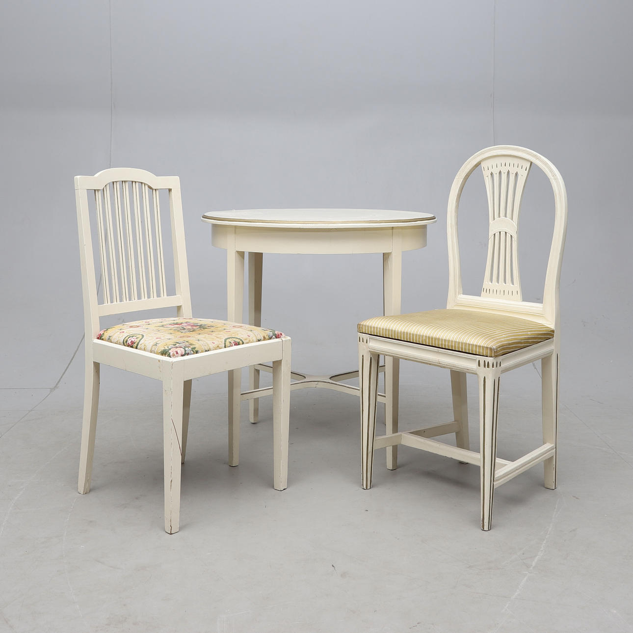 MÖBELGRUPP, 3 delar, 18-/1900-tal.