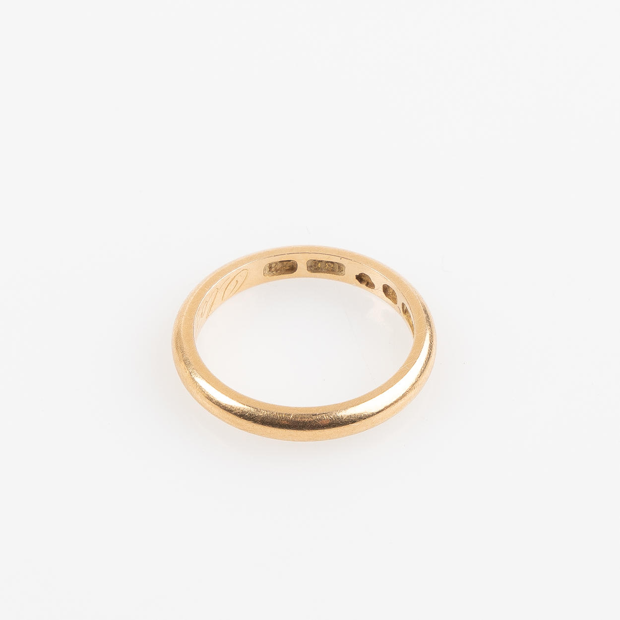 RING 18K gold, smooth.