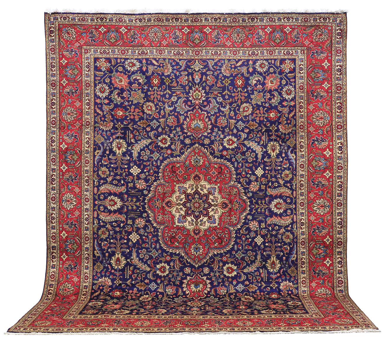 MATTA, persisk, Täbriz, 390 x 296 cm.