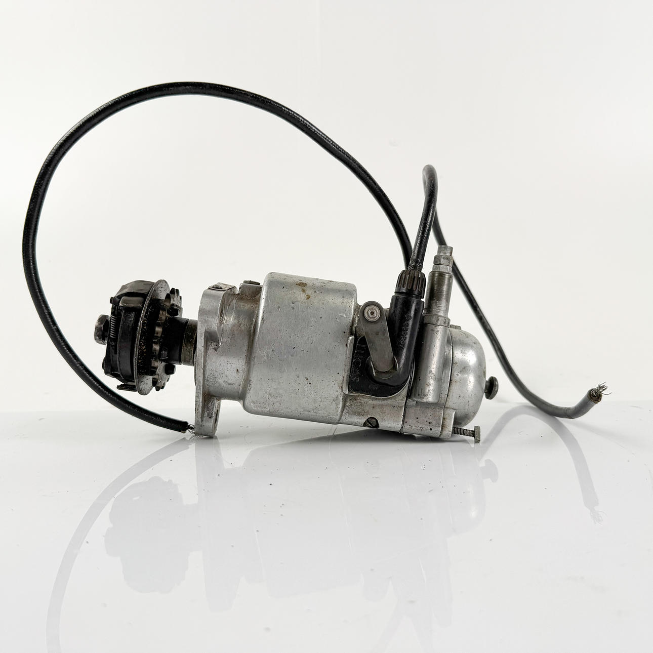 LUCAS, magnet, 1960-tal, England.