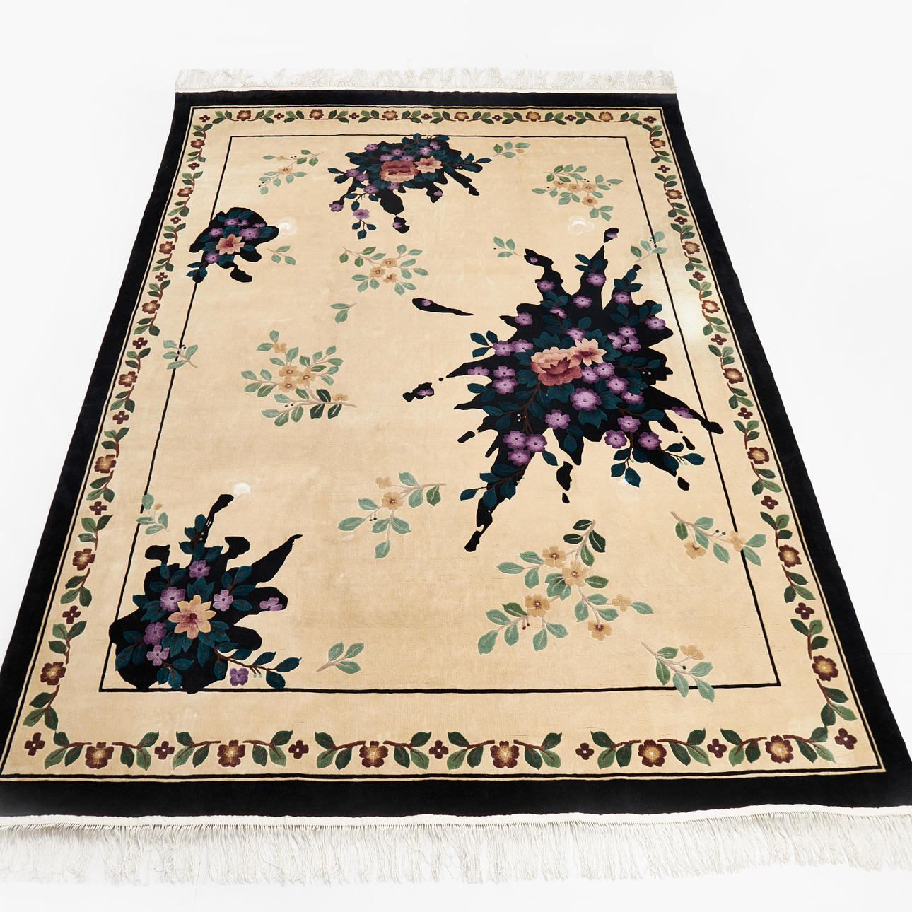 CARPET, silk, China.