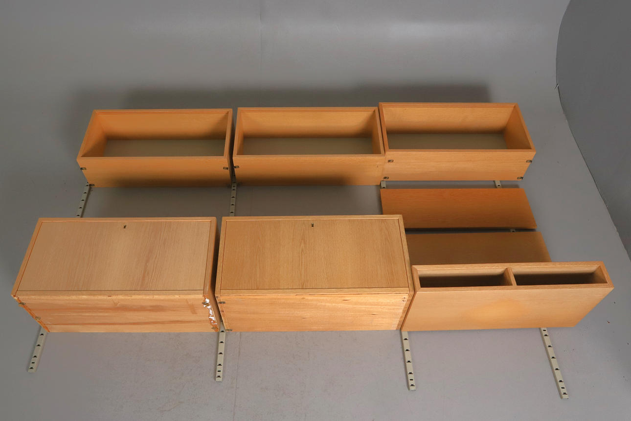 Shelving system, 8 pieces, oak, 1960/70s.