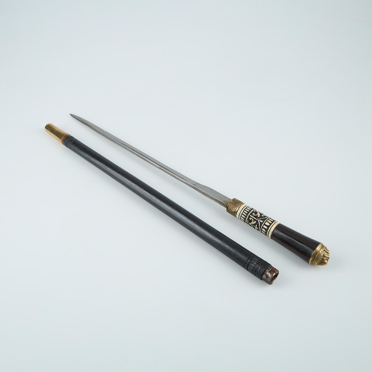 A 20th century Indian KÄPPSVÄRD.