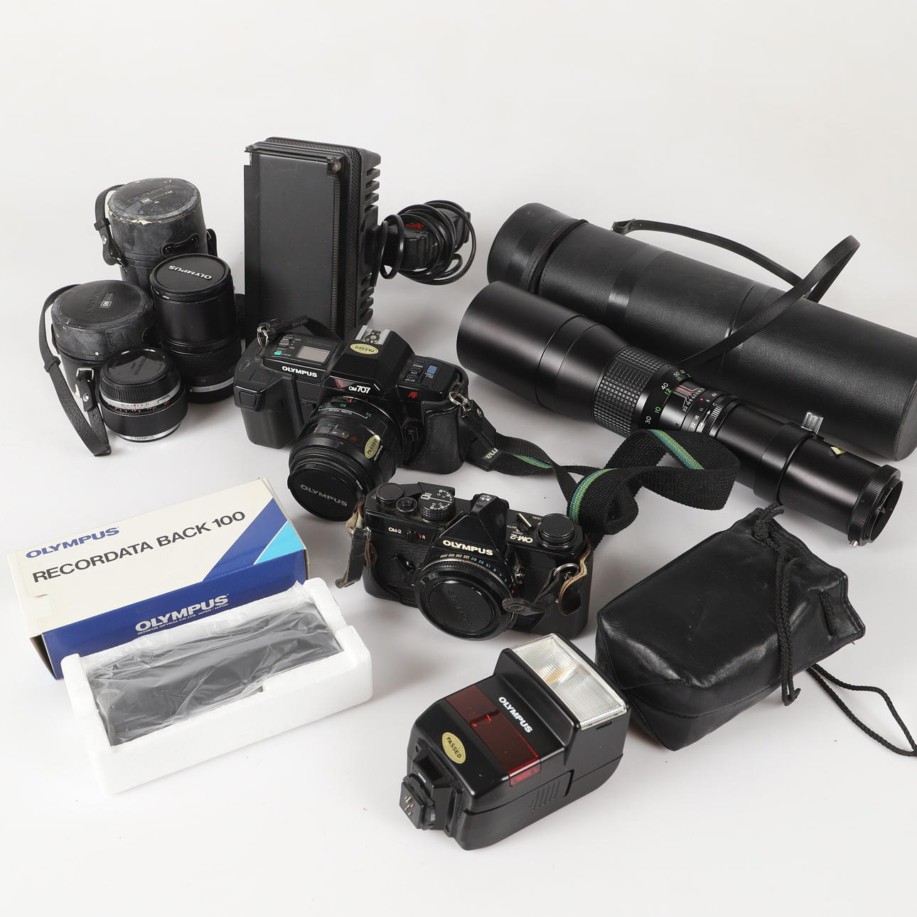 KAMEROR, OBJEKTIV M. M., bl. a. Olympus, 1900-tal.