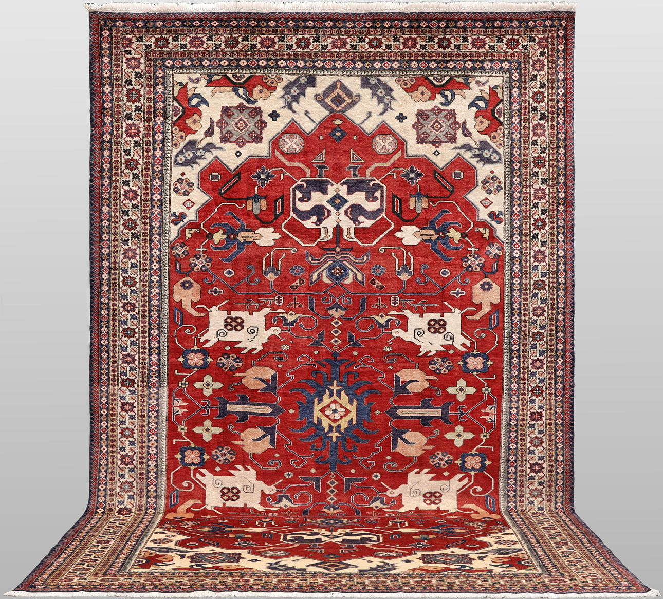 CARPET, “Ardabil”, 330 x 212 cm.