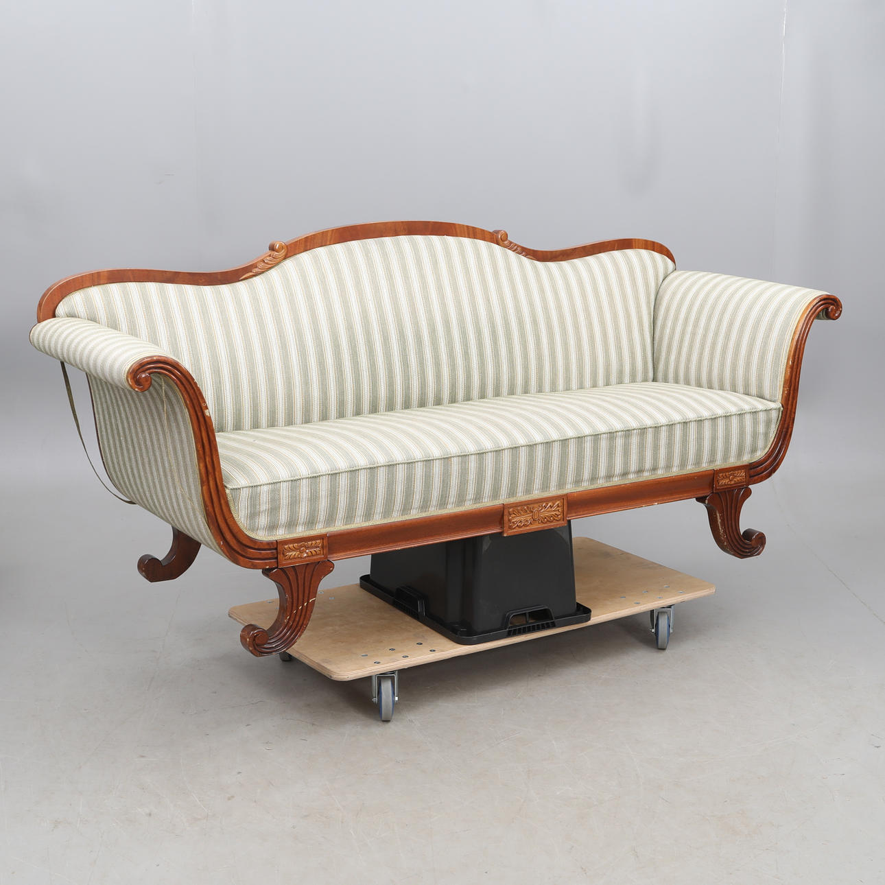 SOFFA, Karl-Johan, 18/1900-tal.