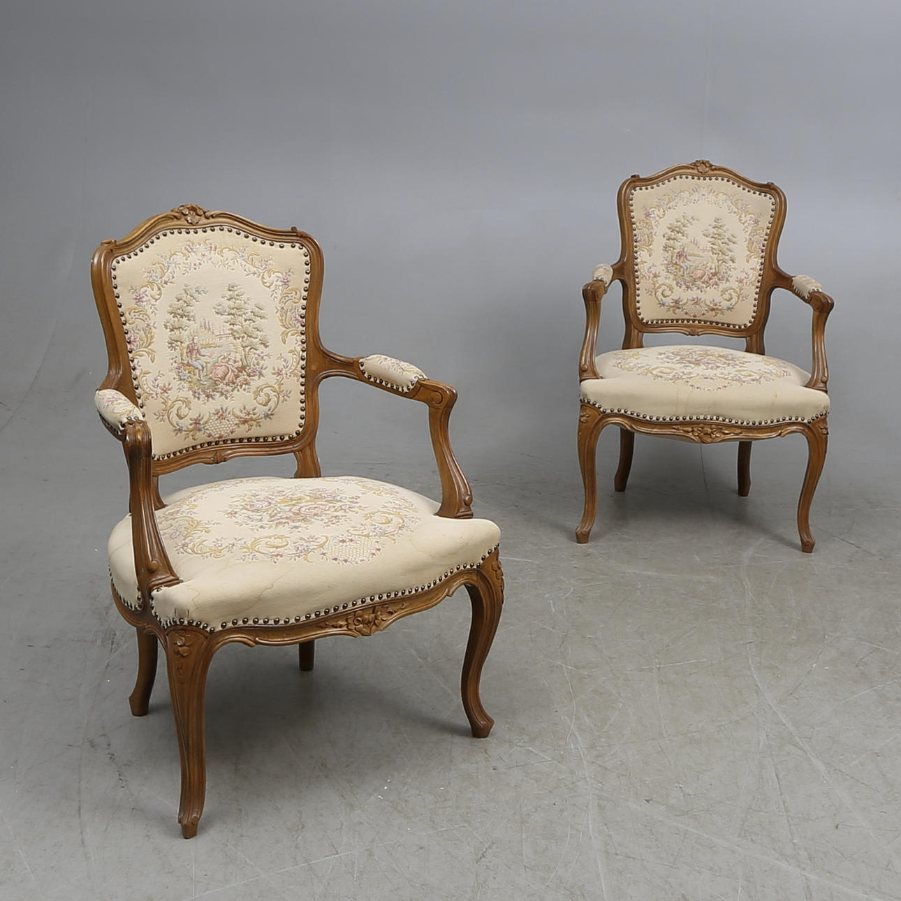 KARMSTOLAR, ett par, rokokostil, Lani, 1900-tal.