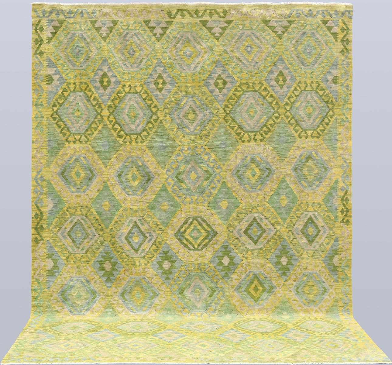 CARPET, “Kelim”, 291 x 207 cm.