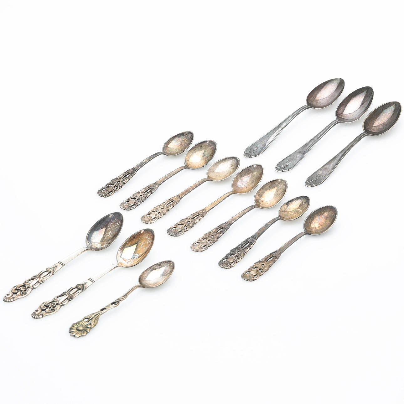 SPOONS, 13 pcs, silver, weight 143 grams.
