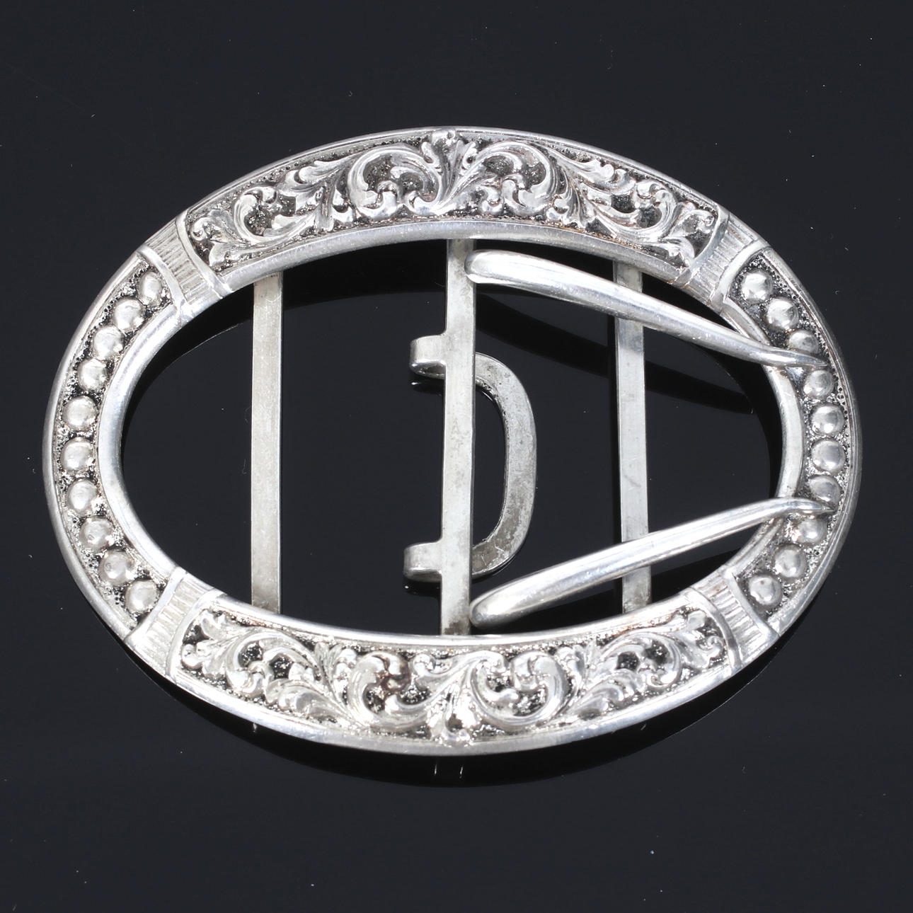 BÄLTESSPÄNNE, silver, Finland, vikt 39 gram.