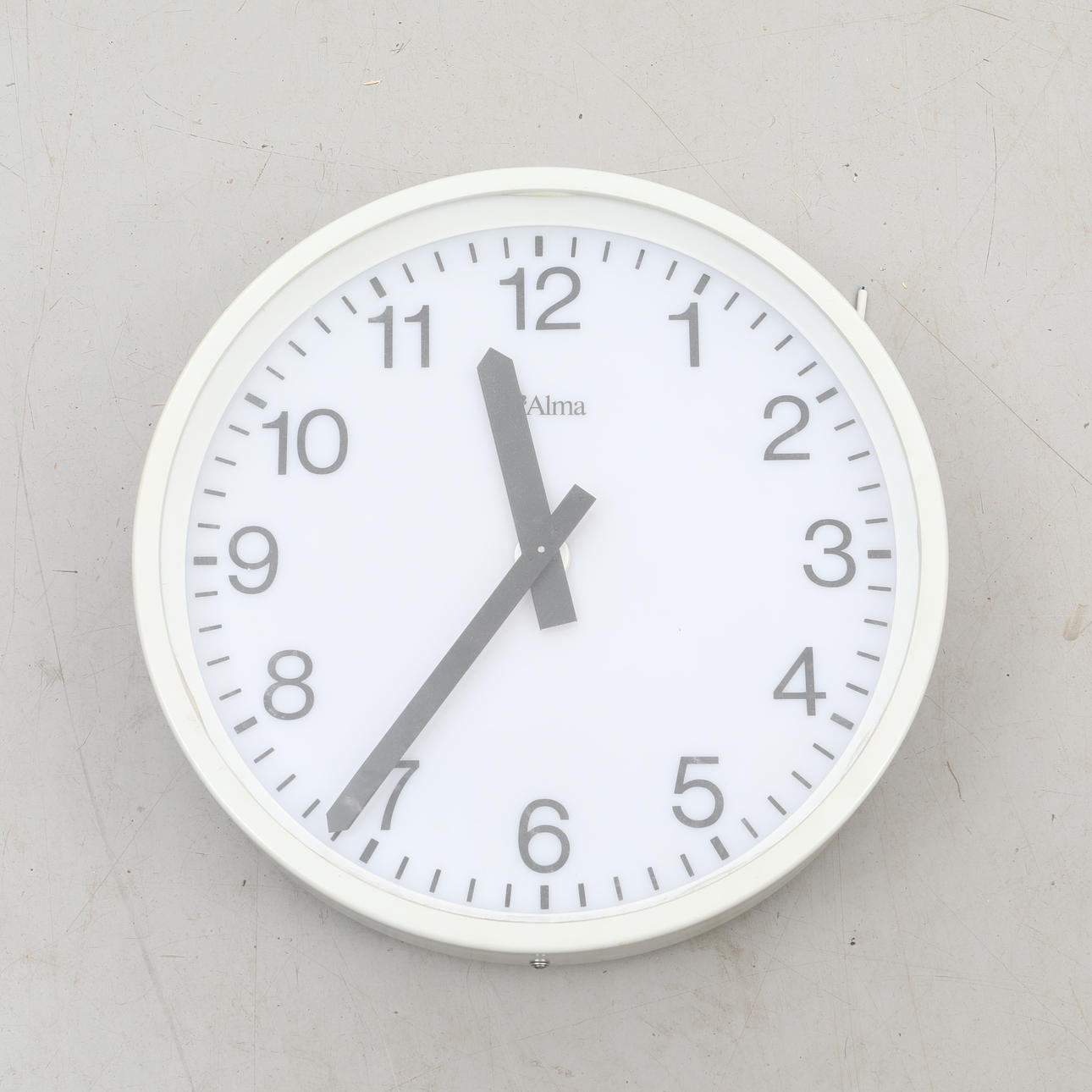 WALL CLOCK, electric, Alma.