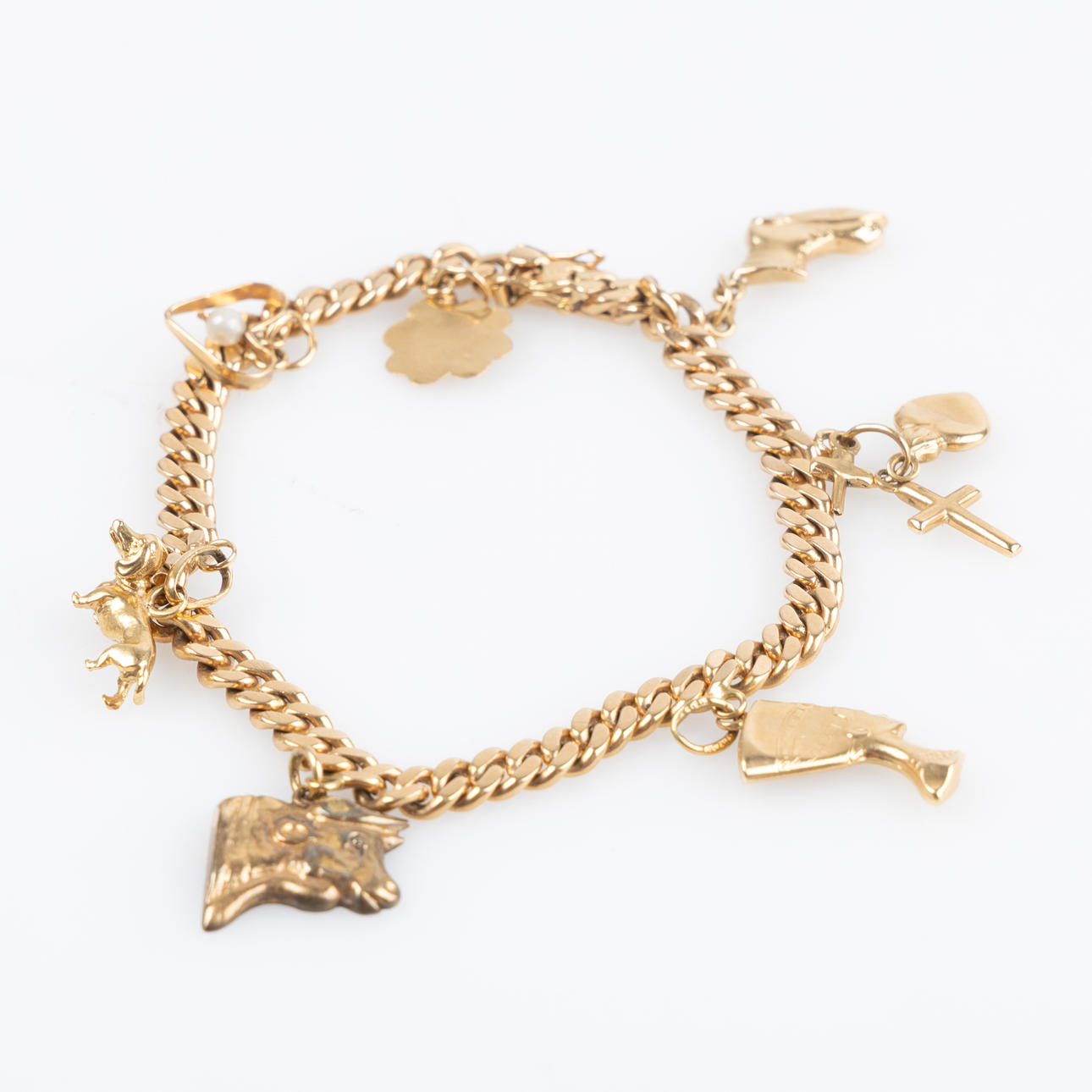 CHARM BRACELET, 18K gold.