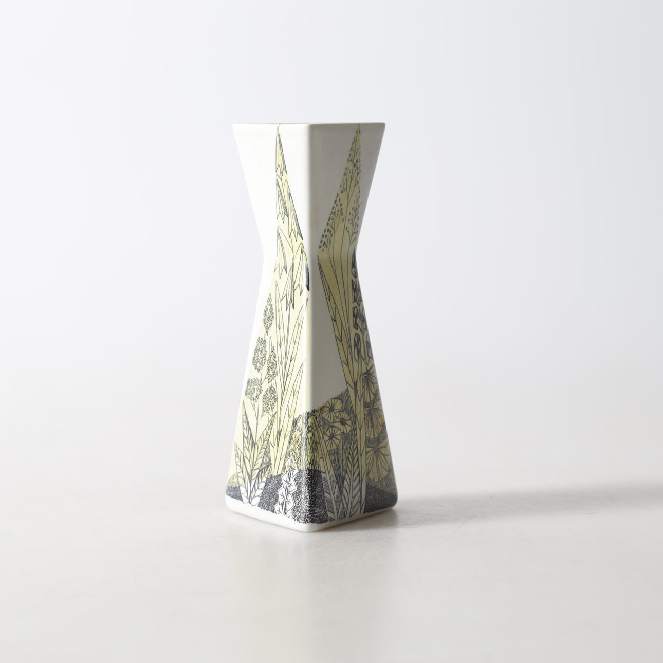 LARS THORÉN. ceramic vase, “Triangla”, Rörstrand.