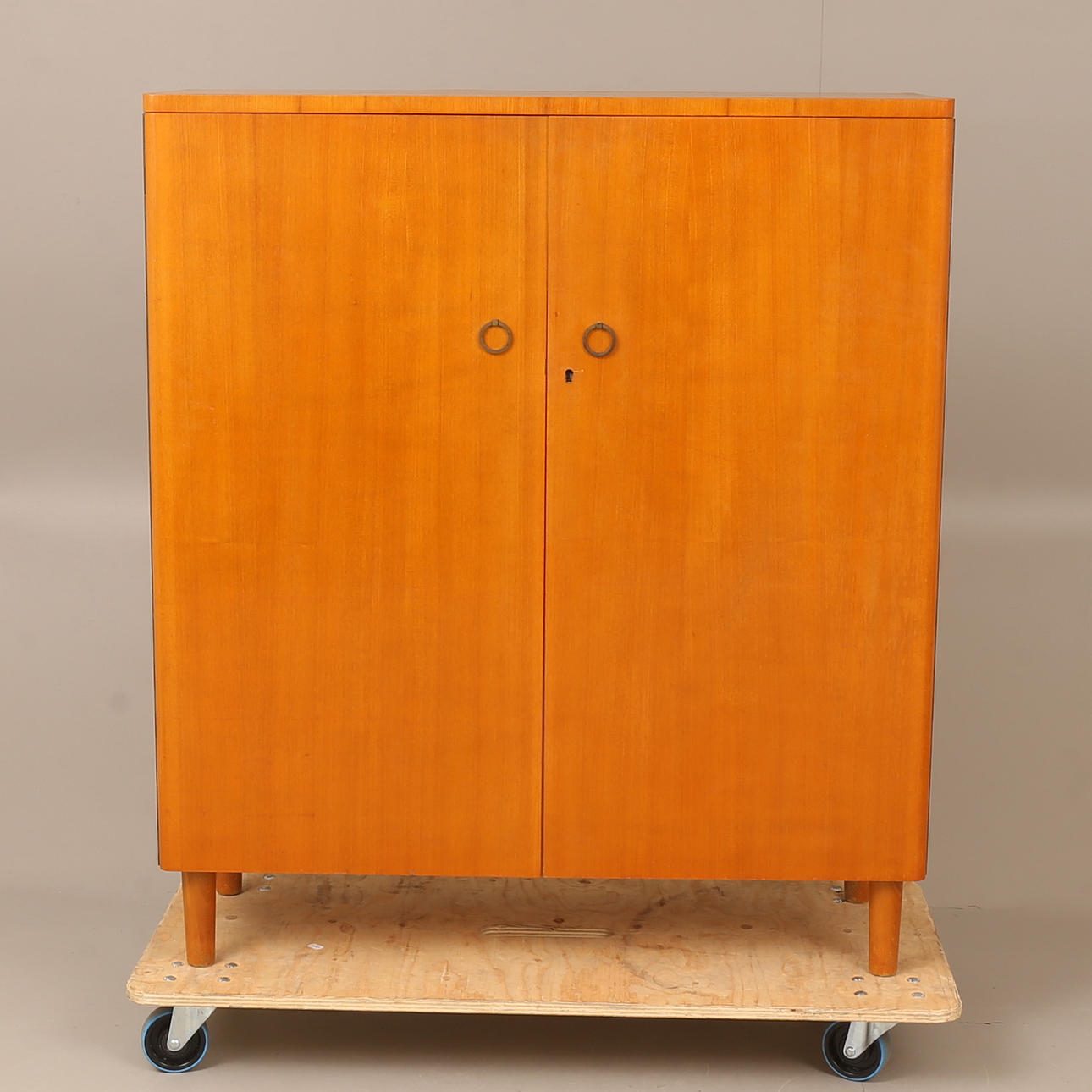 SKÅP, trä, 1900-tal.