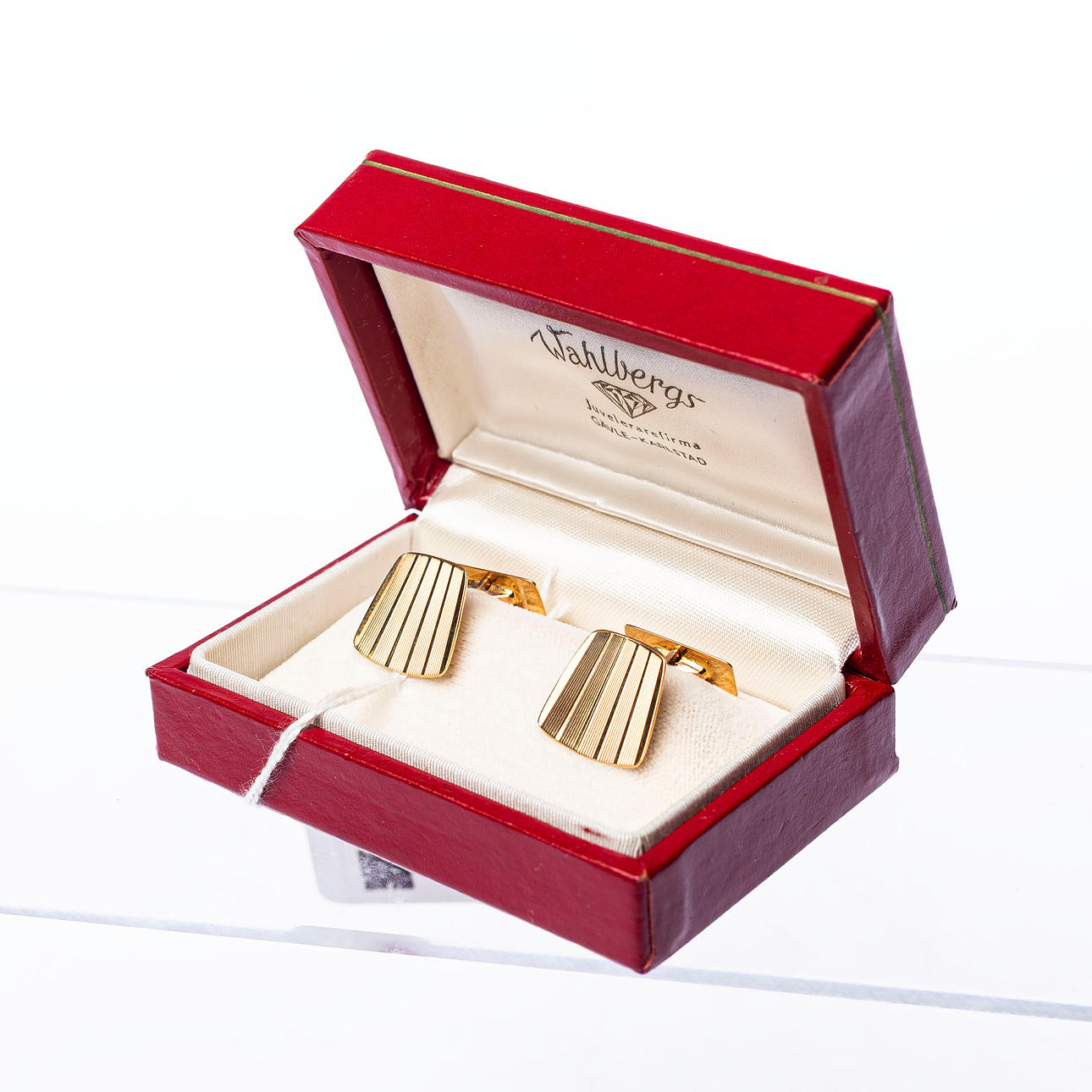 CUFFLINKS, 1 pair, 18k gold.