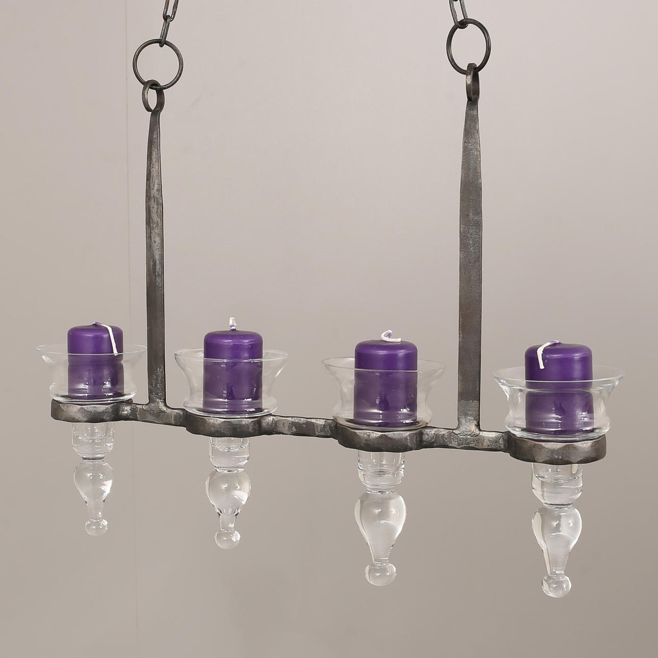 FÖNSTER/TAKBELYSNING, smide och glas. Bertil Vallien.