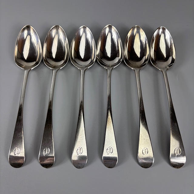 ANTIQUE GEORGIAN SCOTTISH SILVER SPOONS.