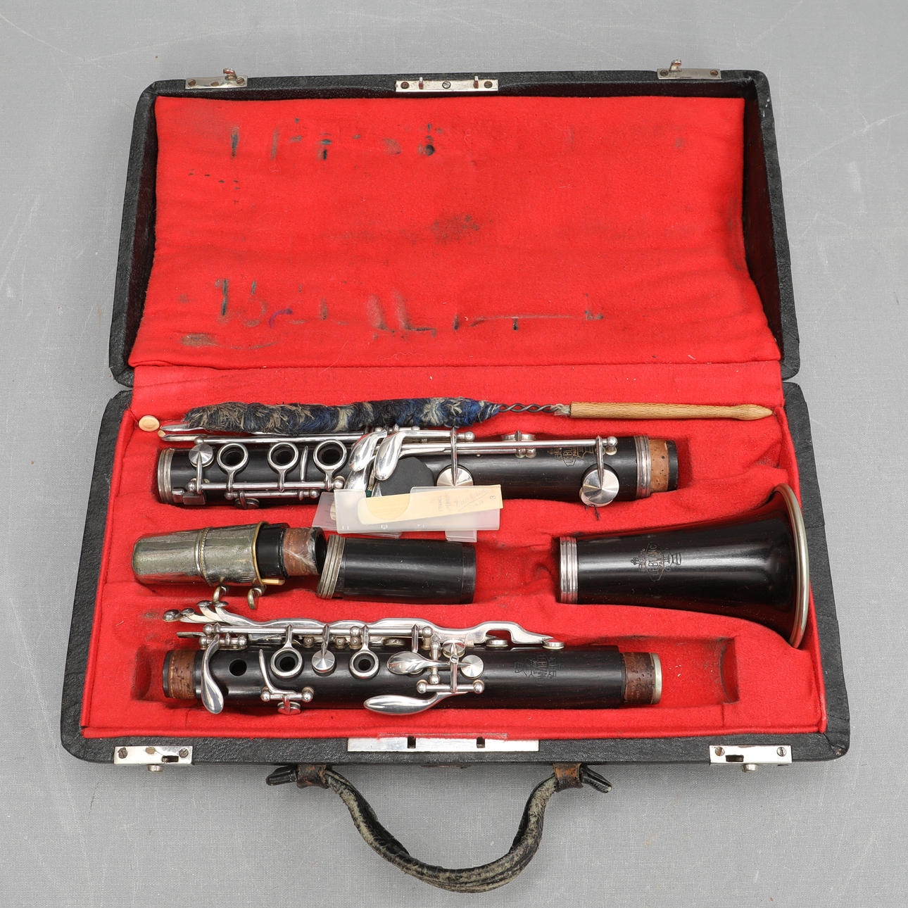 KLARINETT, samt väska, Leblanc, Paris.