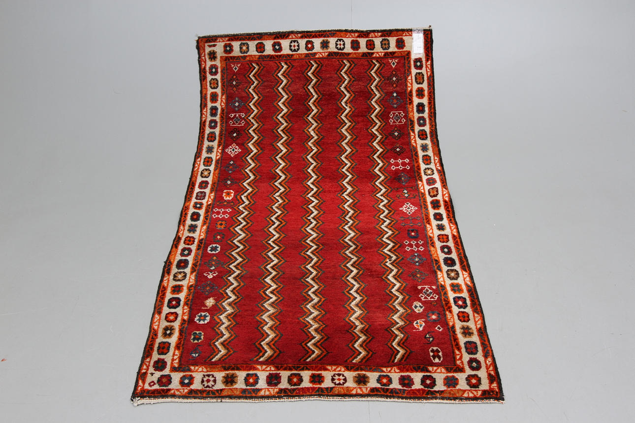 MATTA, orientalisk, 180 x 105 cm.