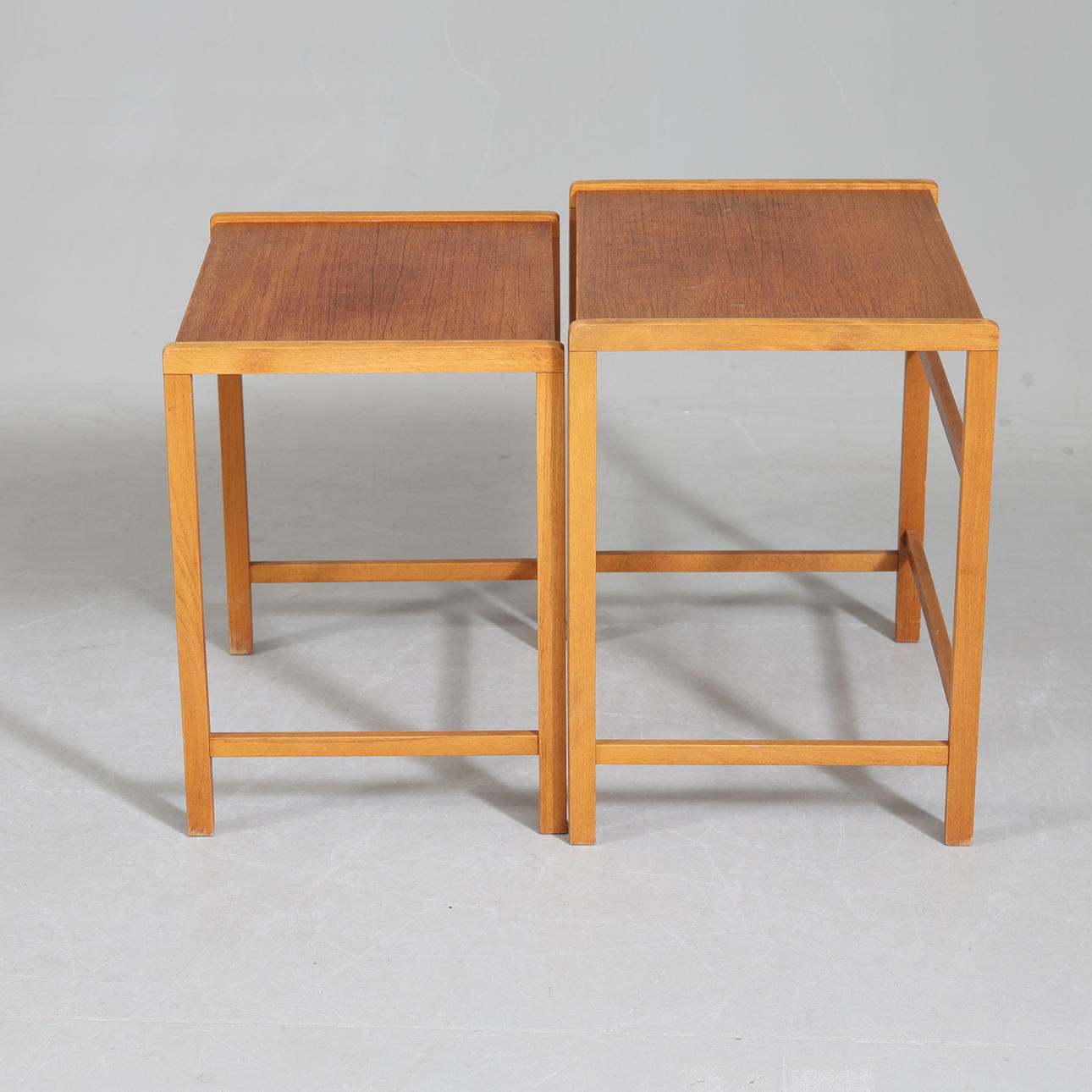A set table, 2 pieces, 1960s.