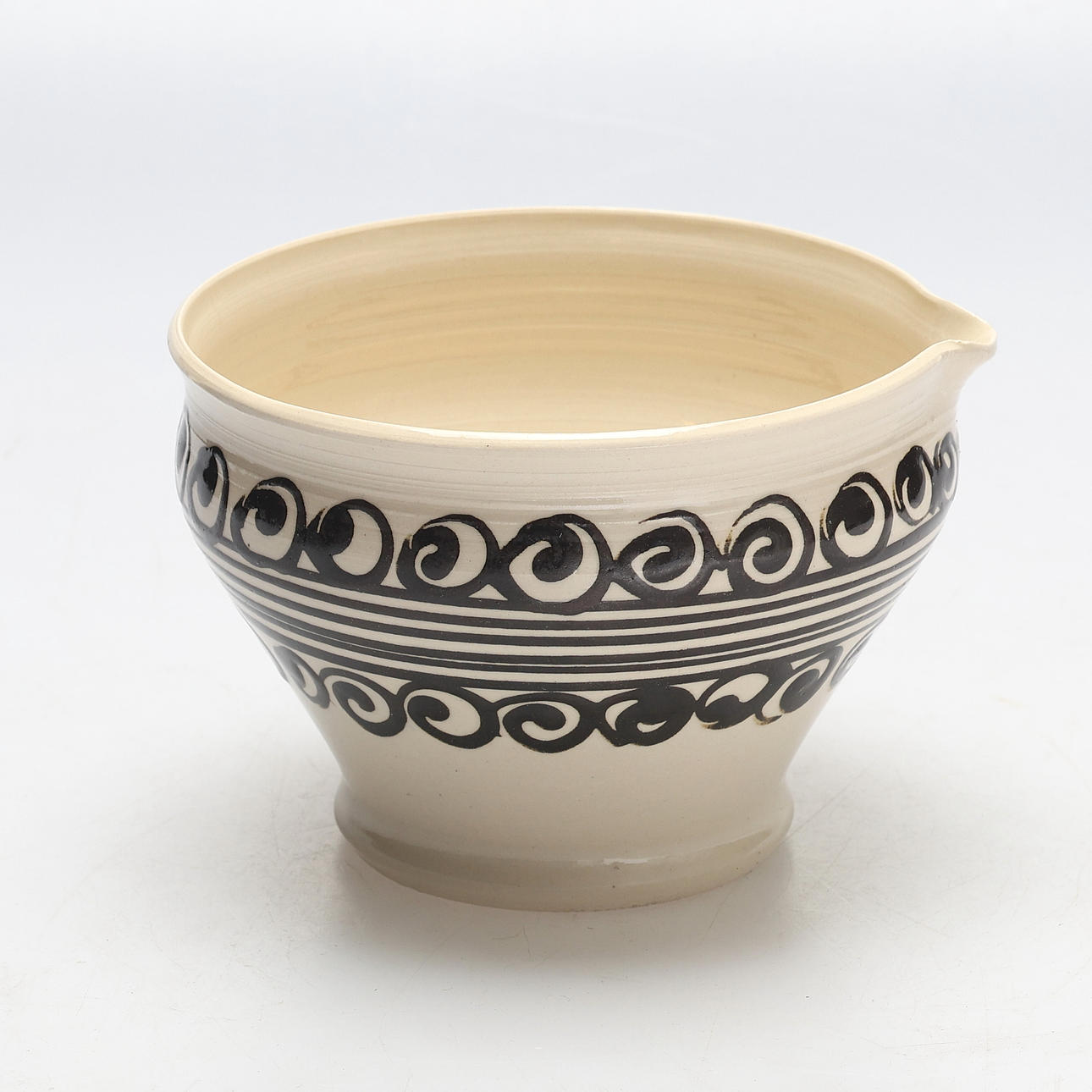 EVA SJÖGREN. Bowl, glazed stoneware.