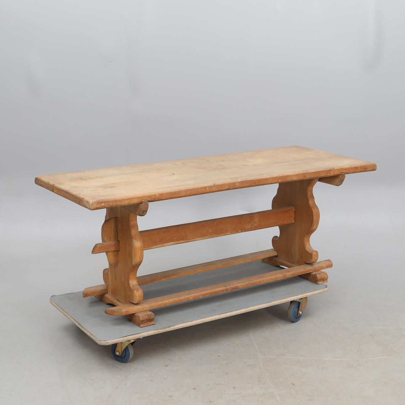 TABLE, oak.