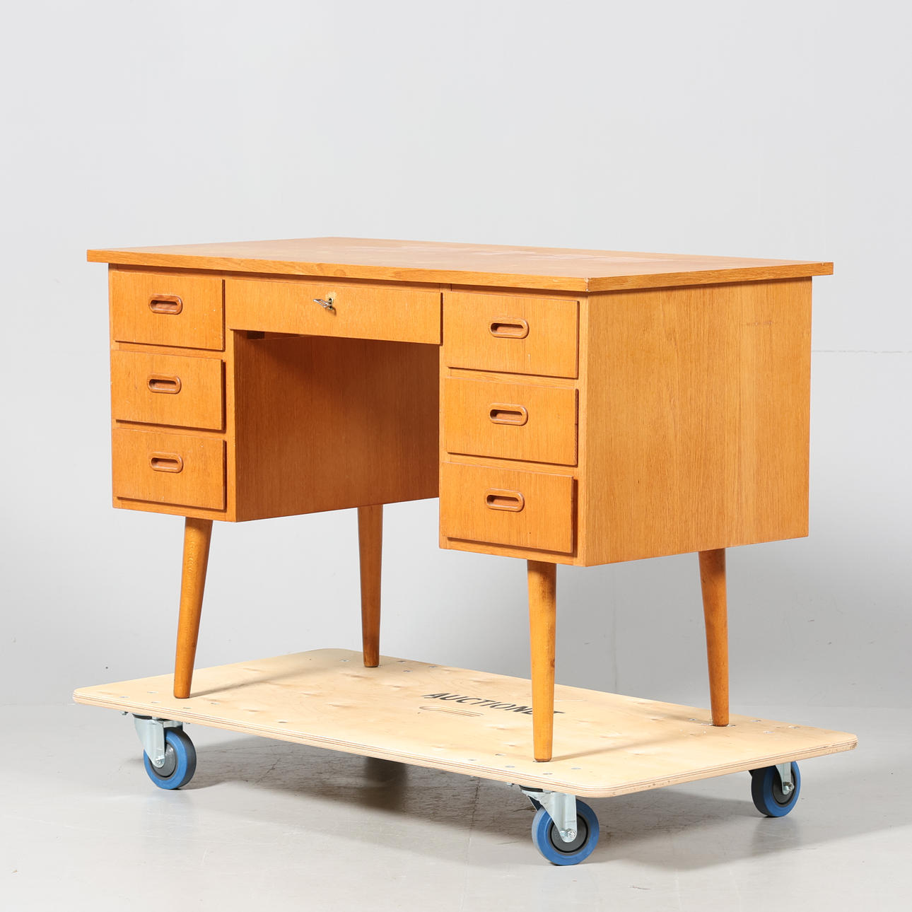 DESK, 1950s/60s.