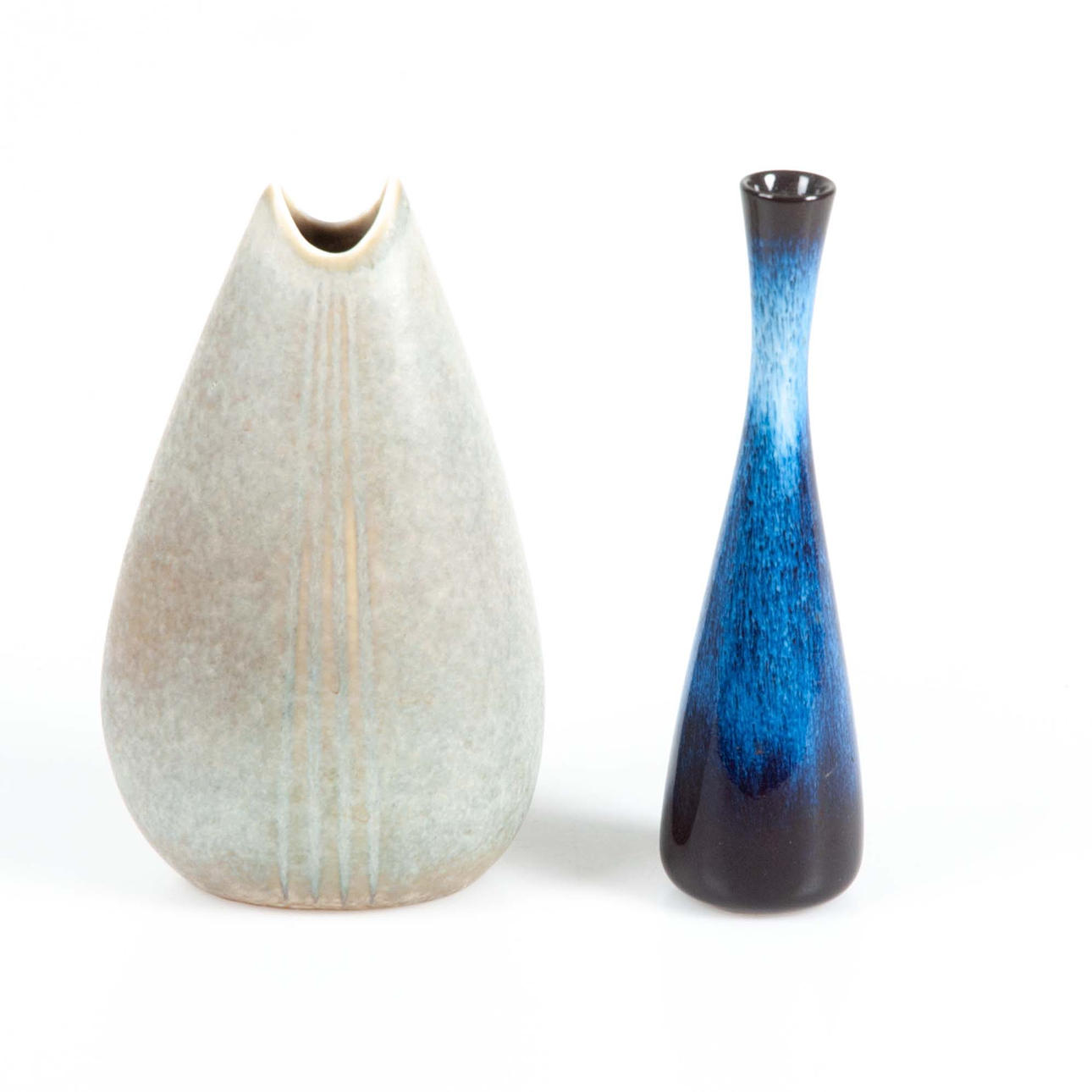 GUNNAR NYLUND. Rörstrand, 2 pieces, vases.
