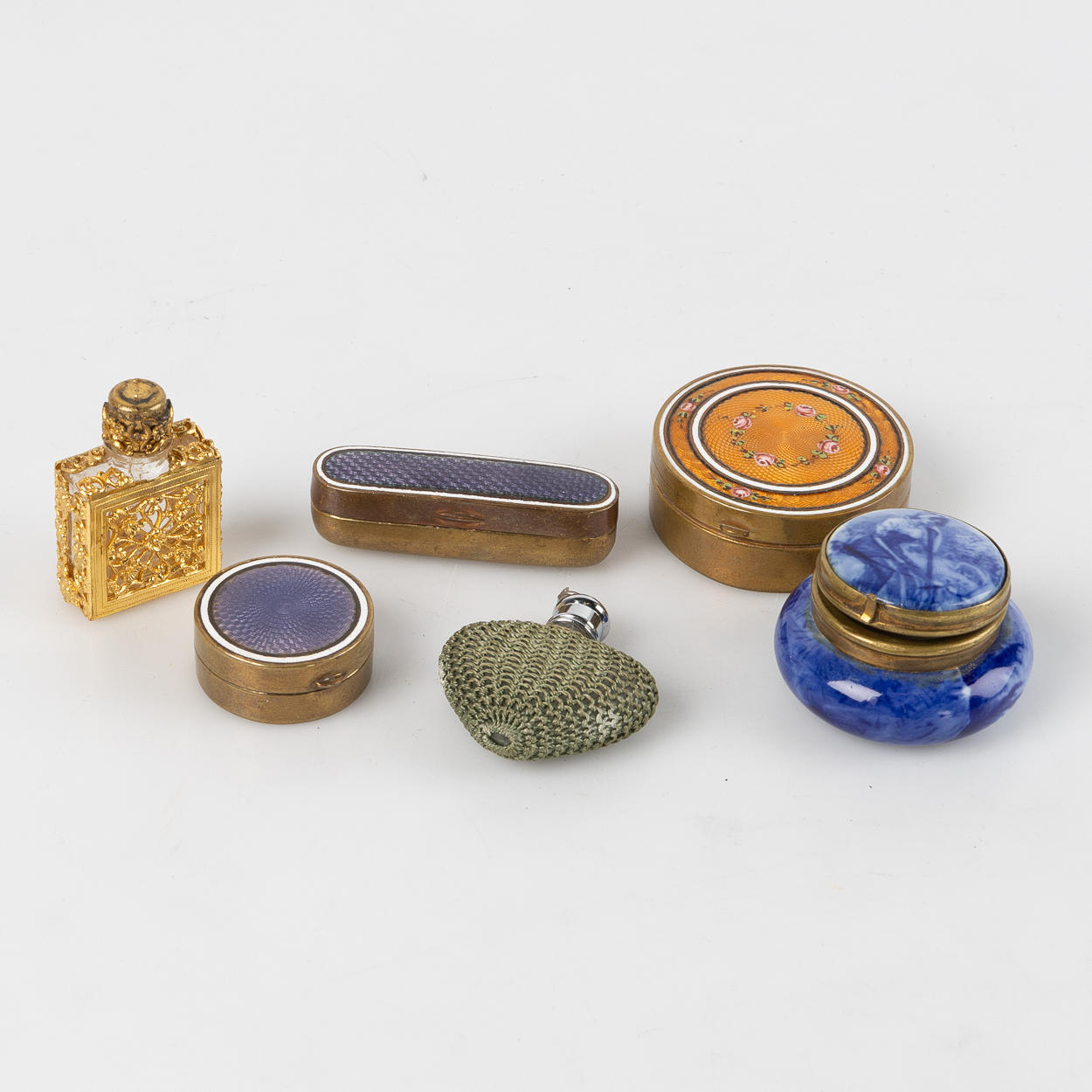 BOXES AND PERFUME BOTTLES, 6 pcs.