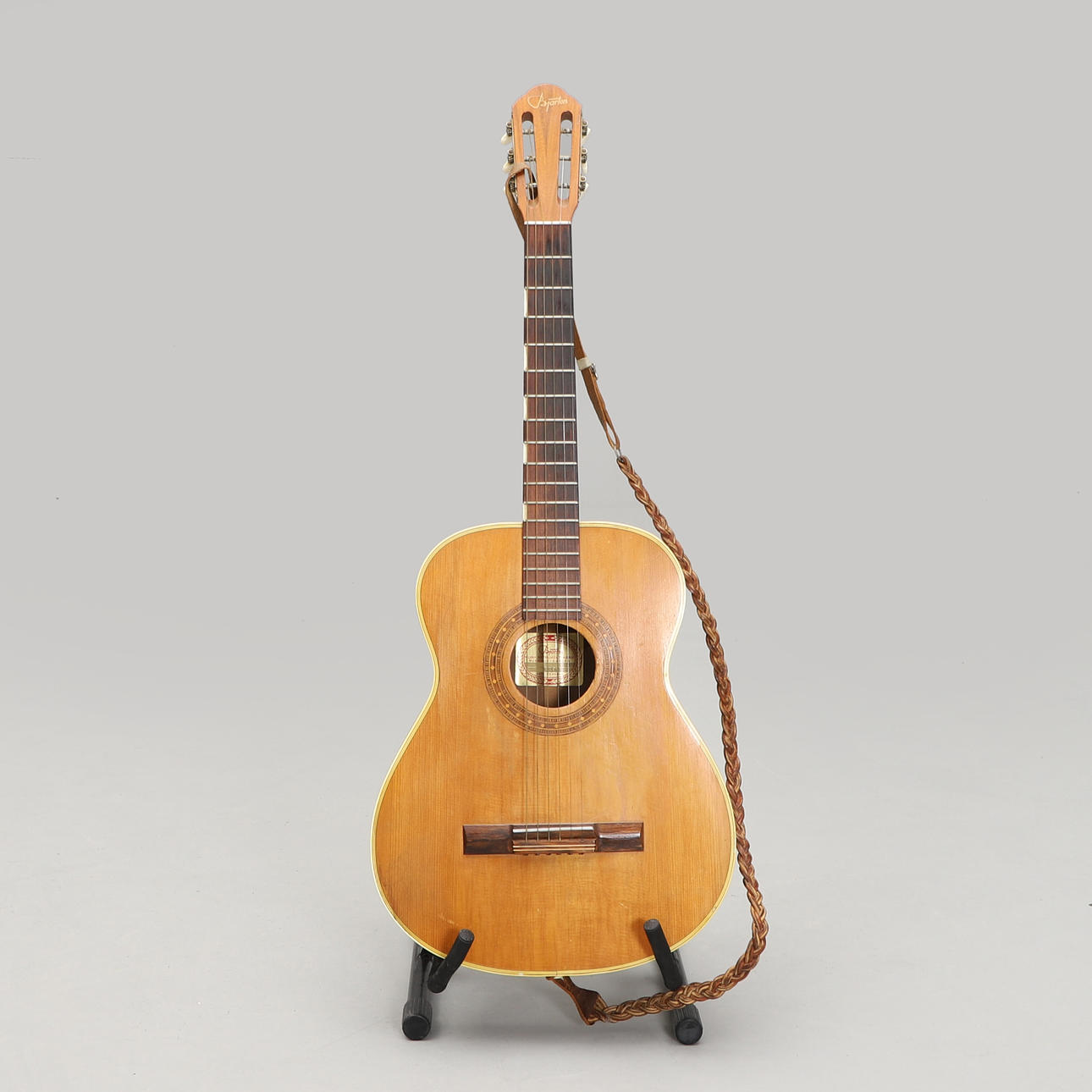 ACOUSTIC GUITAR, Bjärton, 1967.