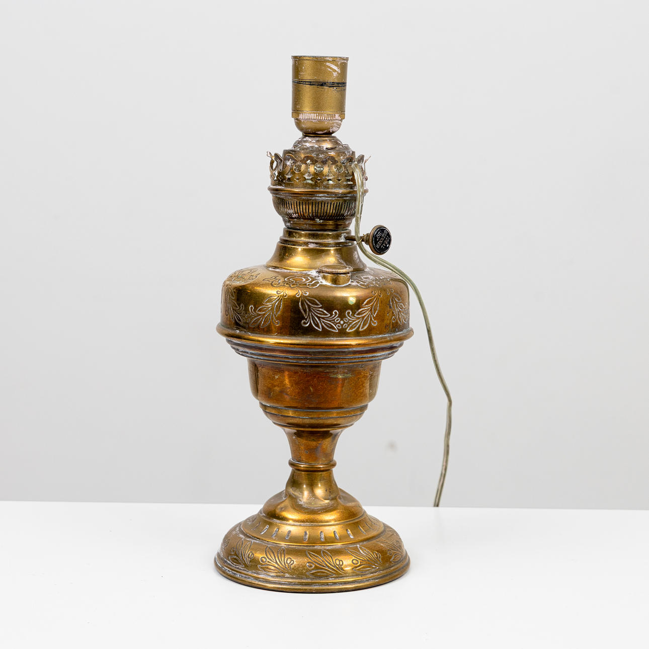 TABLE LAMP, converted kerosene lamp, brass.