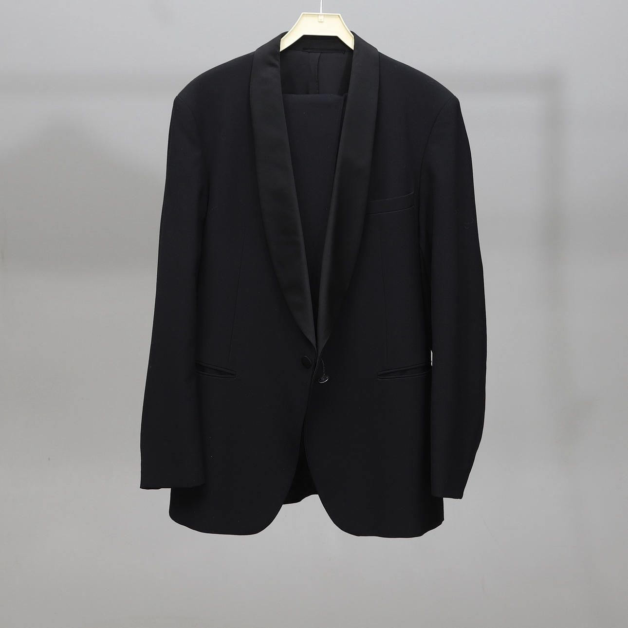 A men's tuxedo, B58, wool/polyester, Bäckmans, Norrköping.