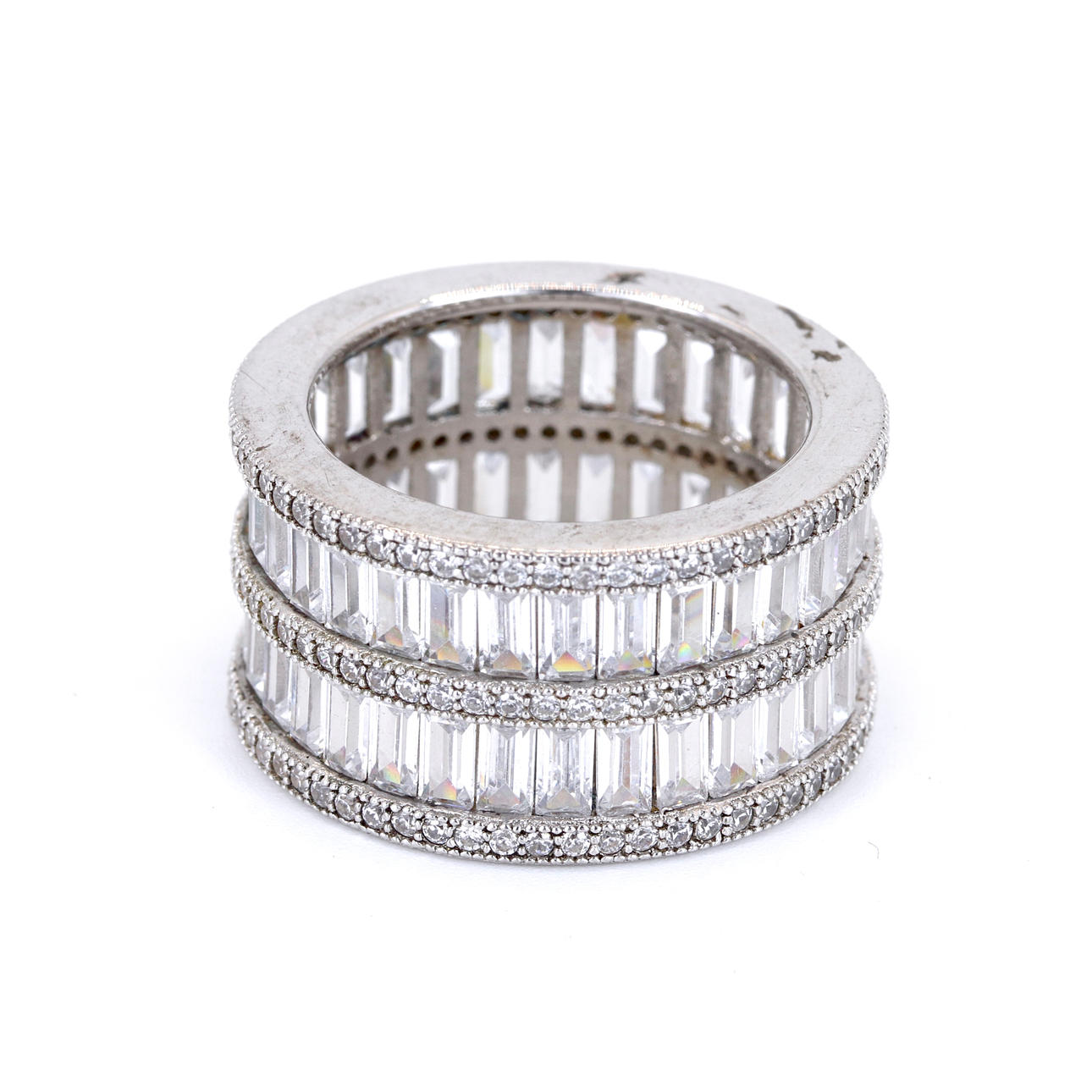 SILVER CUBIC ZIRCONIA FULL ETERNITY RING.
