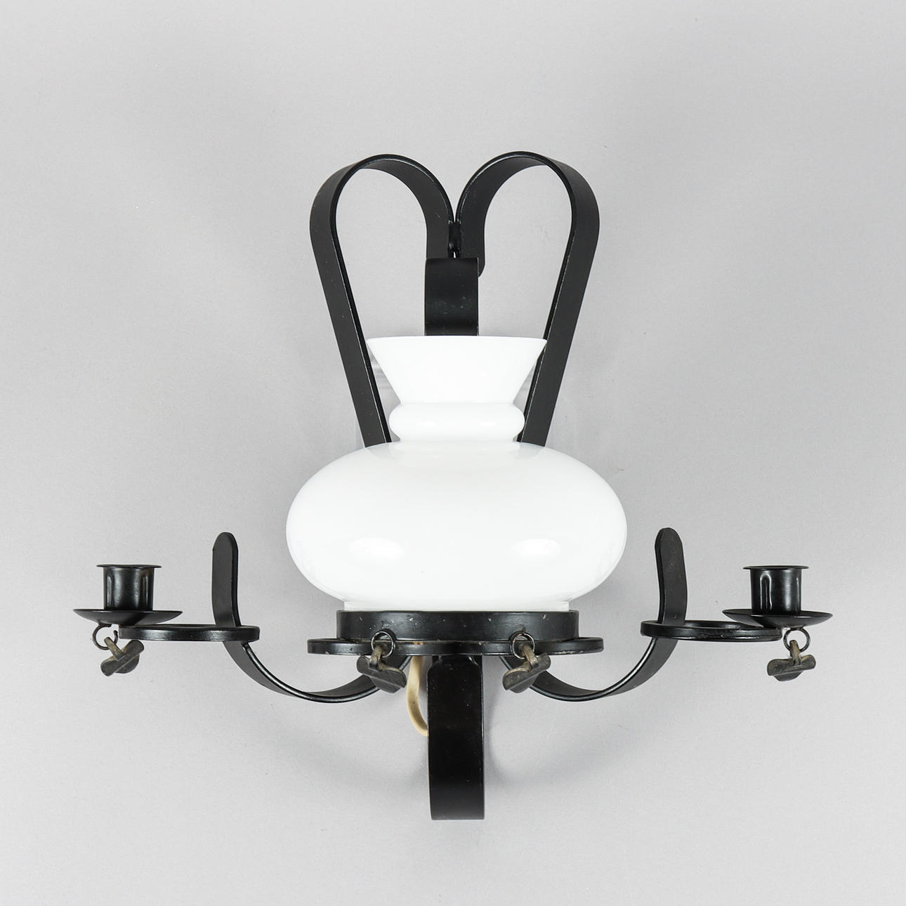 WALL LAMP wrought with glass cup.