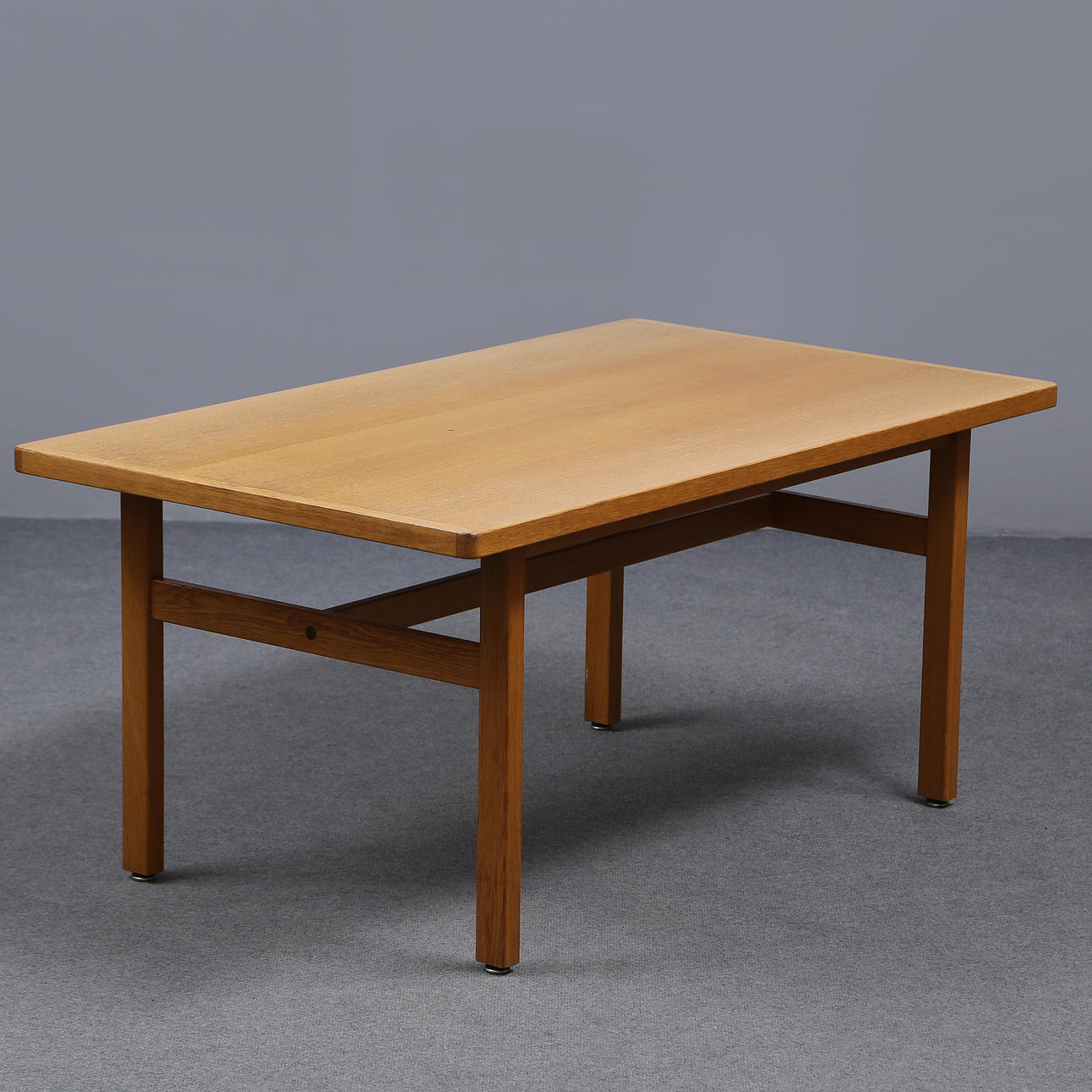 SOFFBORD, EK, 1900-TALETS ANDRA HÄLFT.